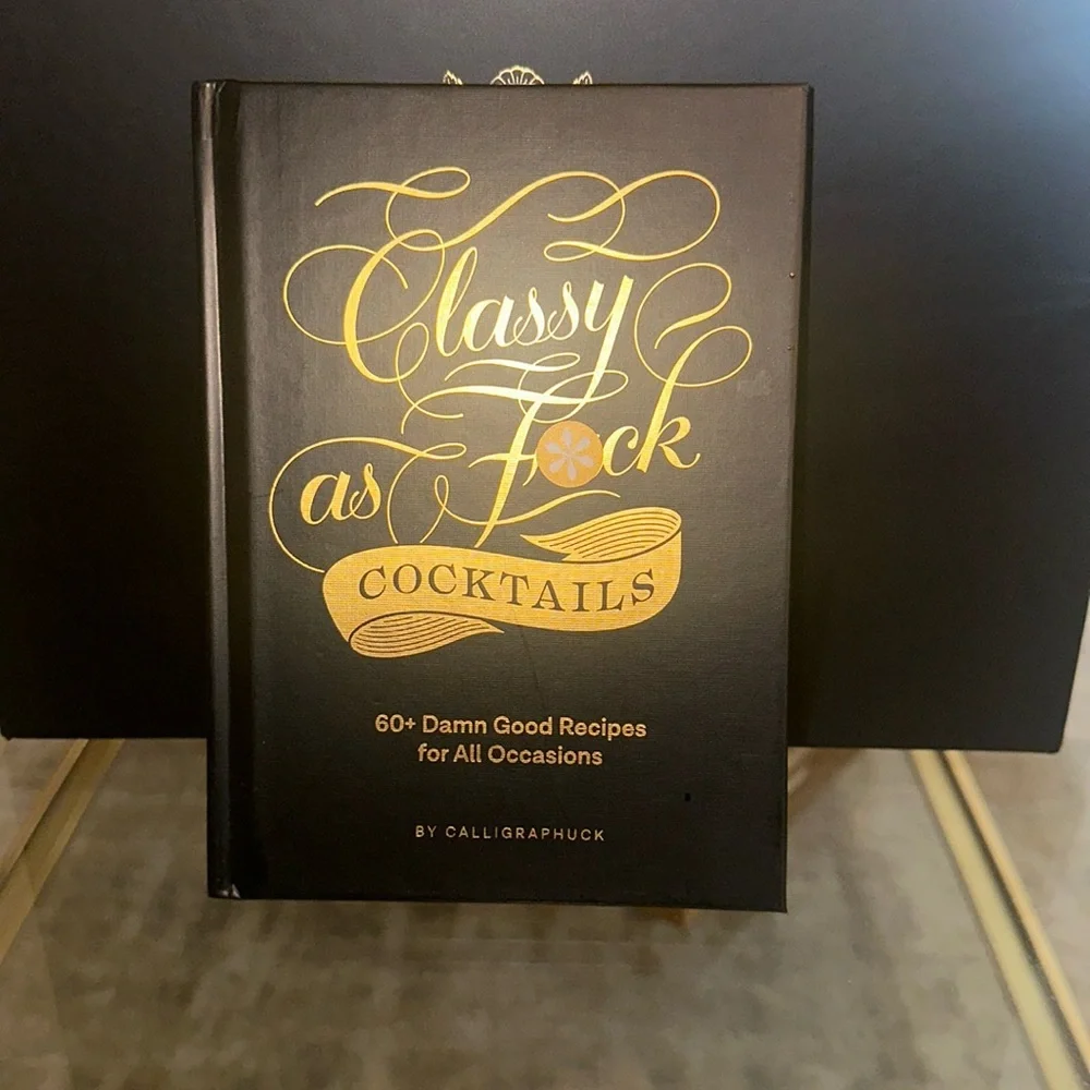 Classy AF cocktail 🍸 🍹 recipe book NEW!